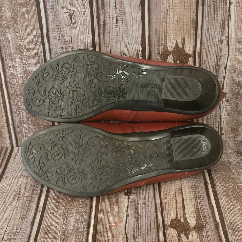 Sz 8.5 Aetrex Rachel Burgundy Leather Laser Cut Mary Jane Comfort Pumps Shoes